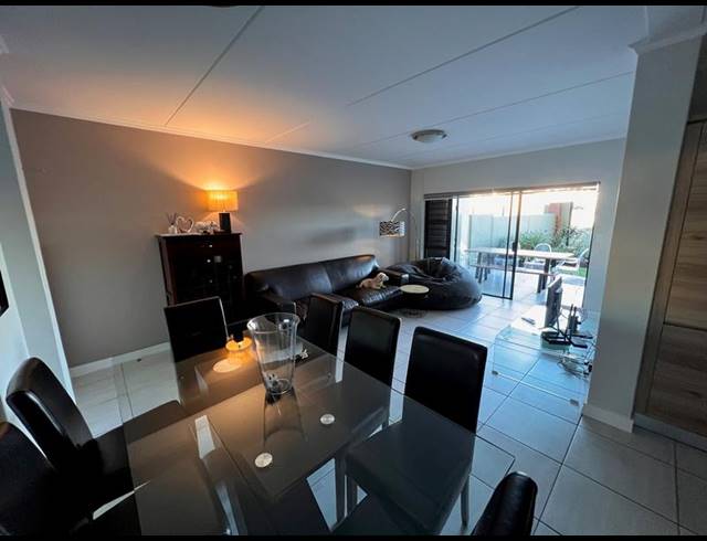 3 BEDROOM APARTMENT FOR SALE IN WATERFALL